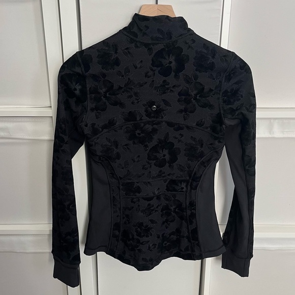 Lululemon Define Jacket Manifesto 20 Year Edition - Picture 5 of 5